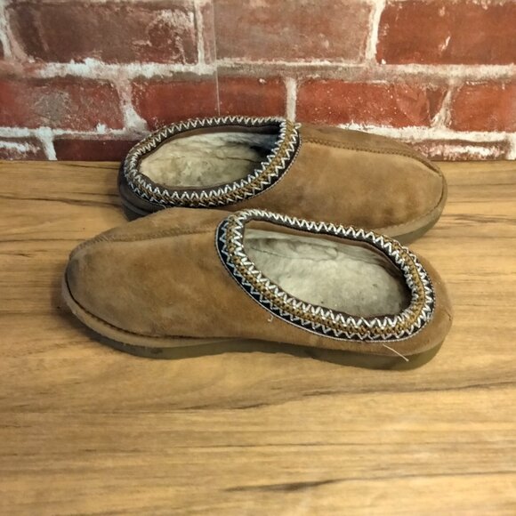 UGG Tasman Slippers Womens Size 9 Chestnut Suede Leather Mule Slippers - Picture 5 of 6